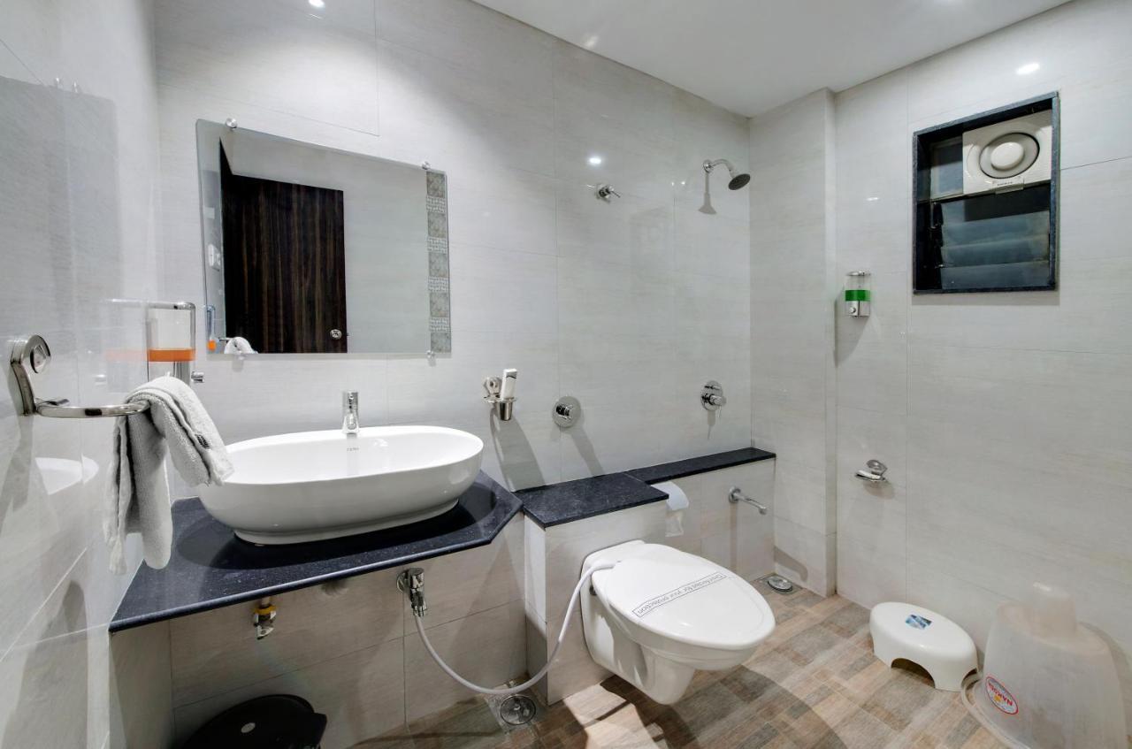 Hotel Shital Inn Amhedabad Dış mekan fotoğraf
